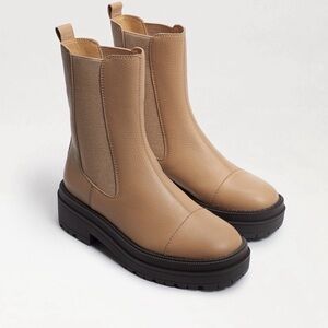 NEW Sam Edelman Tan Ankle Chelsea Lug Sole Boots Size 8